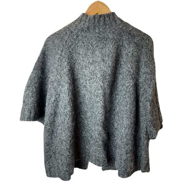 Cambridge Dry Goods Women's Gray Short Sleeve Open Cardigan Sweater Size 3X - Picture 4 of 6